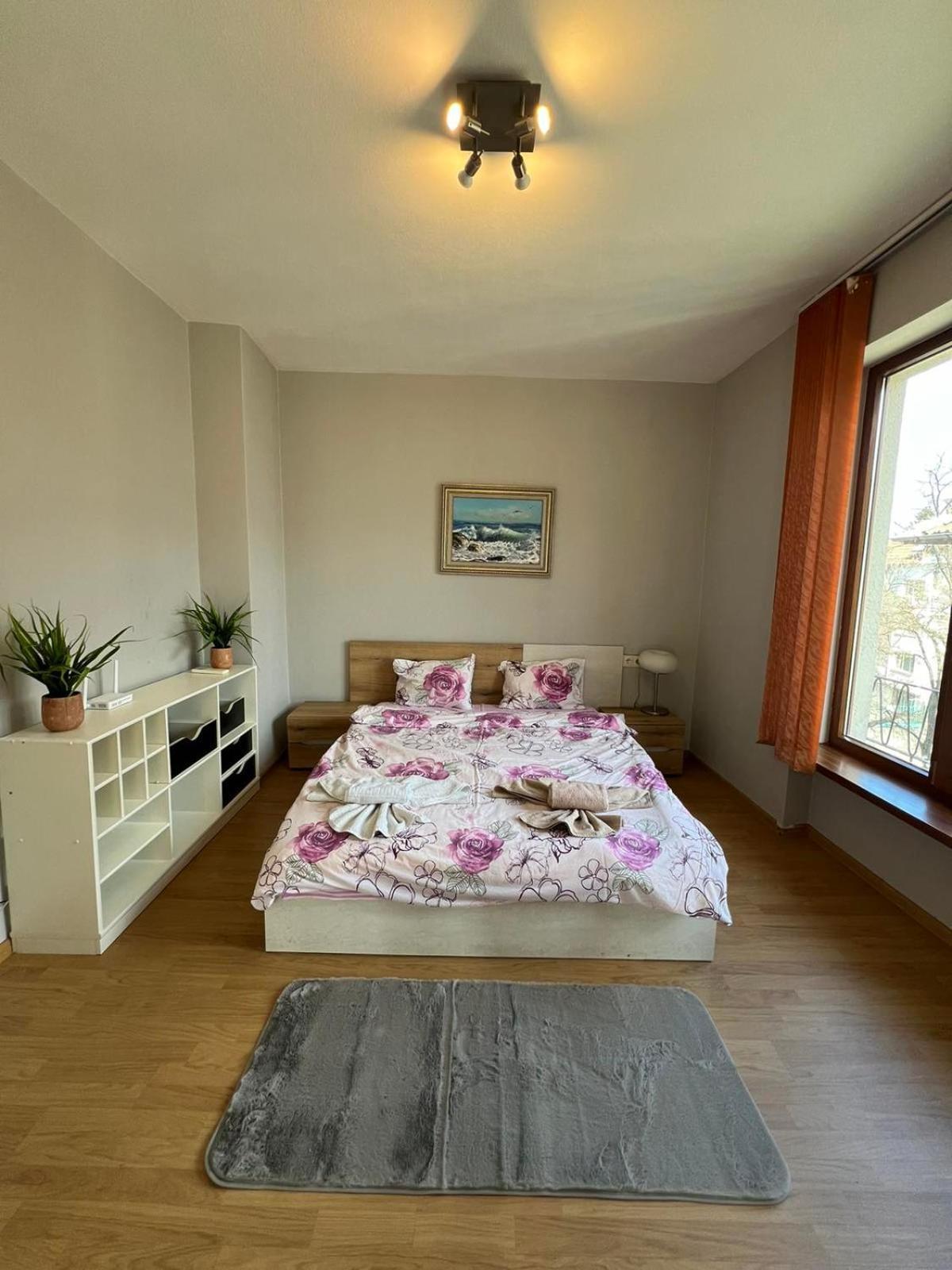 Rio Sunny 2Bdr Apt Near Ndk - Metro - Non-Stop Paid Public Parking Sofie Exteriér fotografie